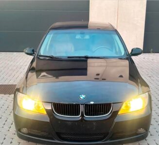 BMW 320i E90