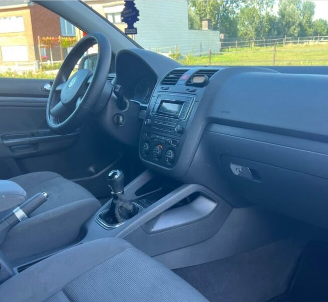 Volkswagen Golf 5 1,6 Benzin