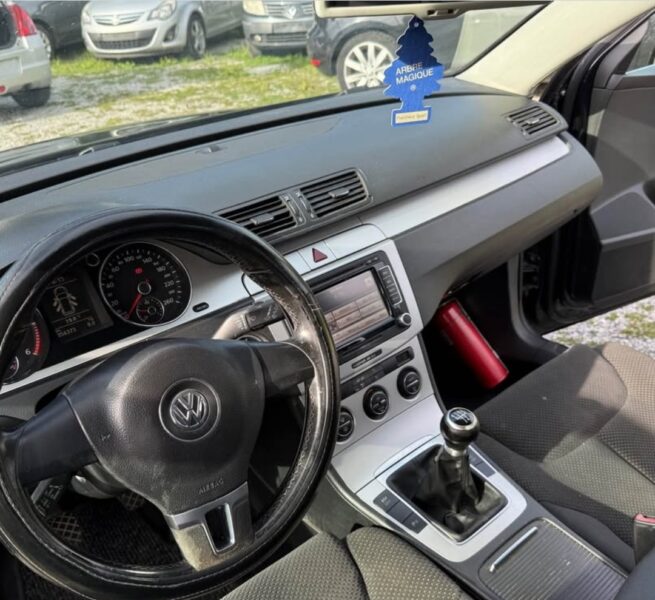 Volkswagen Passat b6 2,0 Tdi