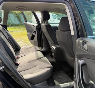 Volkswagen Passat b6 2,0 Tdi